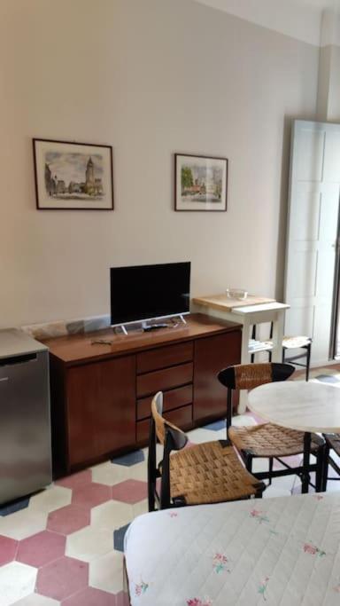 Monolocale Intimo Con Terrazzino Leilighet Milano Eksteriør bilde